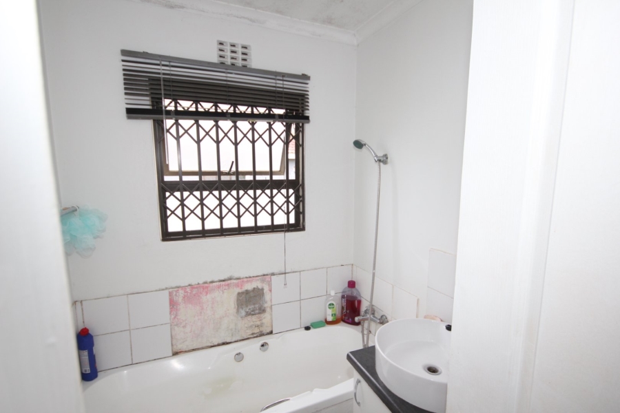 2 Bedroom Property for Sale in Haven Hills Eastern Cape